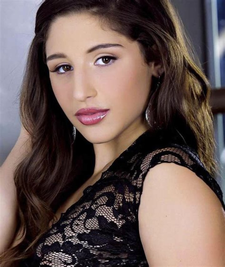 Abella Danger Biography, Age, Wiki, Height, Weight, Boyfriend, Family & More
