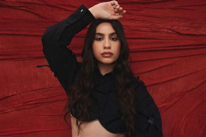 Alessia Cara Facts: 17 Things You Need To Know About The Grammy's 'Best New Artist'