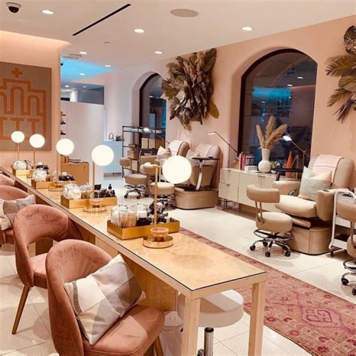 20 Best NYC Nail Salons