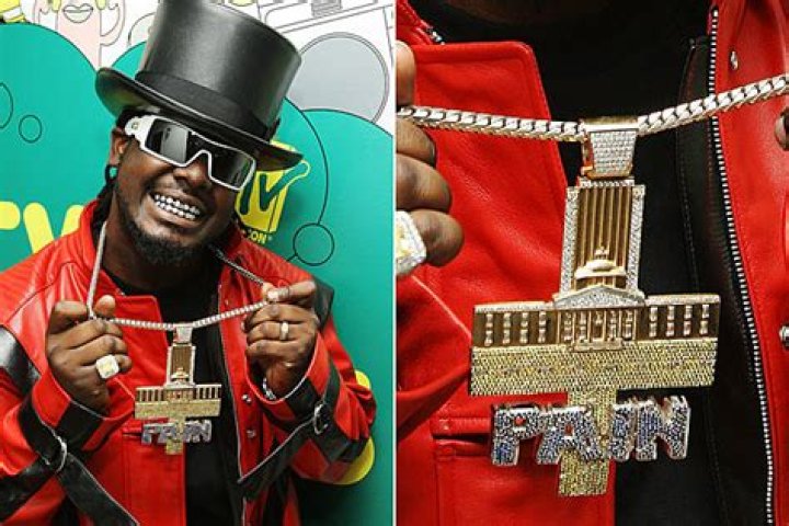 Chris Brown’s Kirby Piece, T-Pain’s Mini T-Pain Chain + More Insane Bling – Picture Perfect