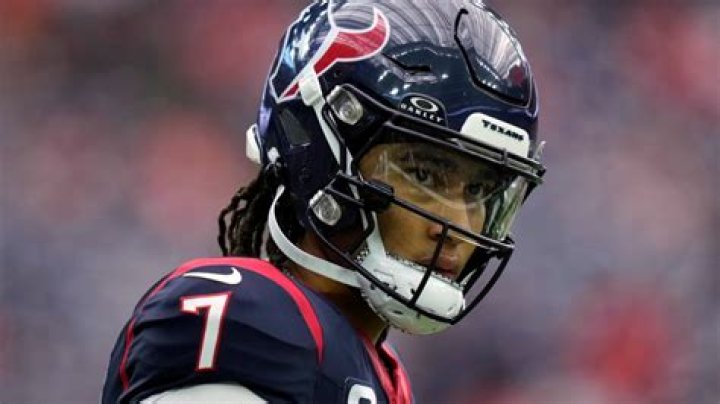 CJ Stroud Ethnicity, Wikipedia, Age, Jersey, Real Name, Parents, College, Contract, Height, Parents, Stats