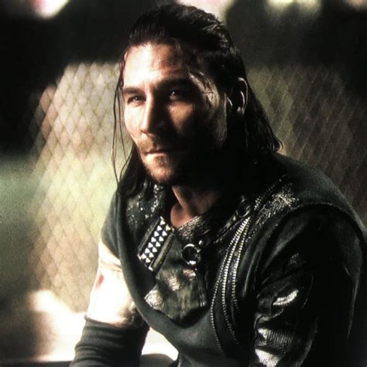 Clay Virtue Biography, Age, Wiki, Height, Weight, Girlfriend, Family & More