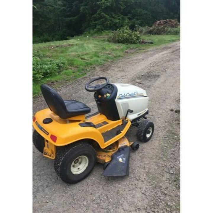 Cub Cadet GT 2042 Price, Specs, Review, Attachments 2022