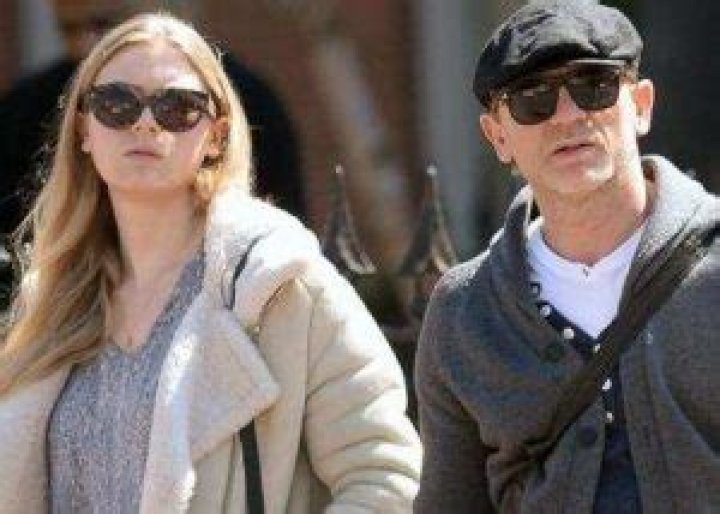 Daniel Craig Wiki, Height, Weight, Age, Girlfriend, Family, Biography & More