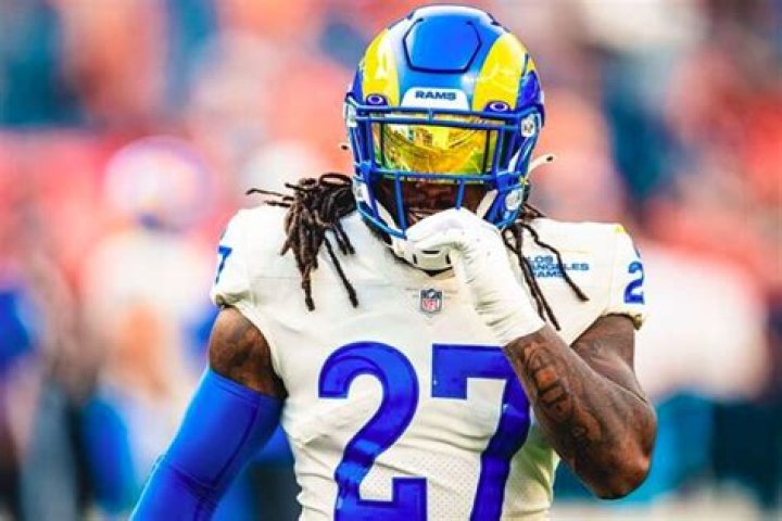 Darrell Henderson Salary & Contract