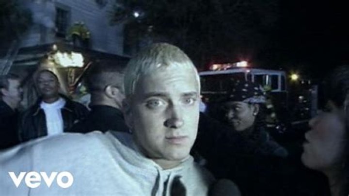 Dr Dre Feat. Eminem - 'Forgot About Dre'