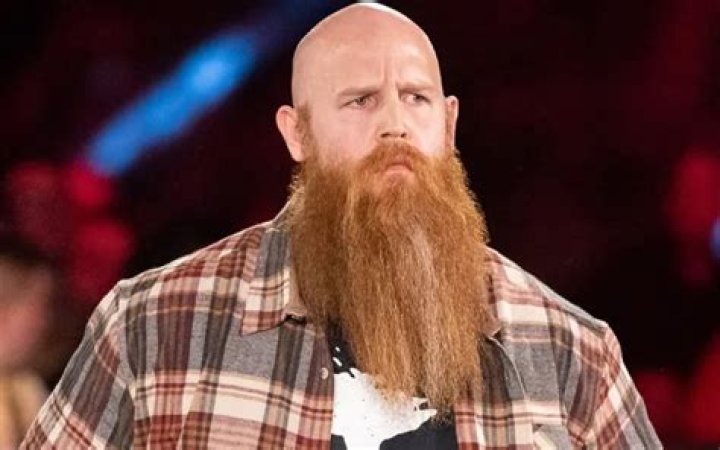 Erick Rowan Wiki, Wikipedia, Aew, Age, Wife, Instagram, Height