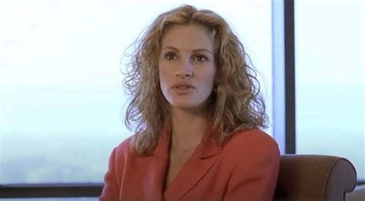 Erin Brockovich Net Worth