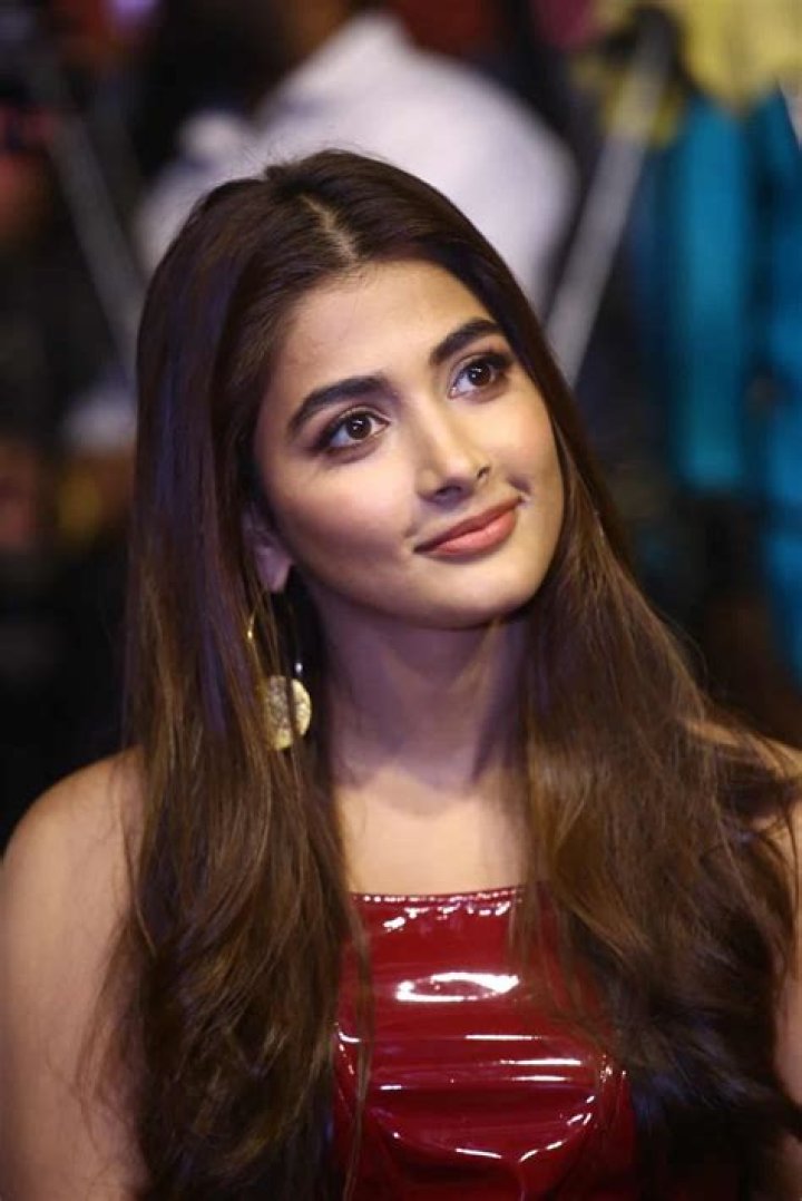 Pooja Hegde Proves Many Heroines Wrong