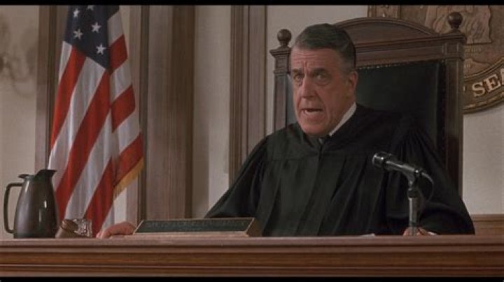 How Fred Gwynne Used His Voice, Height, and Humor to Charm Audiences