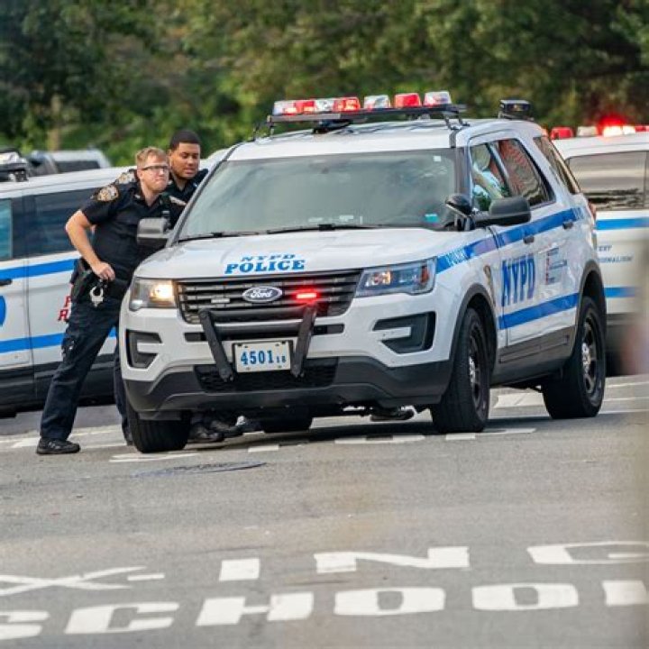 Tekashi 6ix9ine unfollows everyone apart from NYPD on Instagram