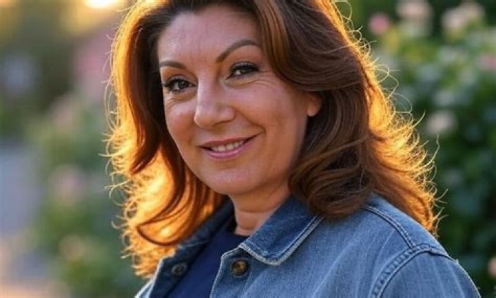 Is Jane McDonald in a Relationship