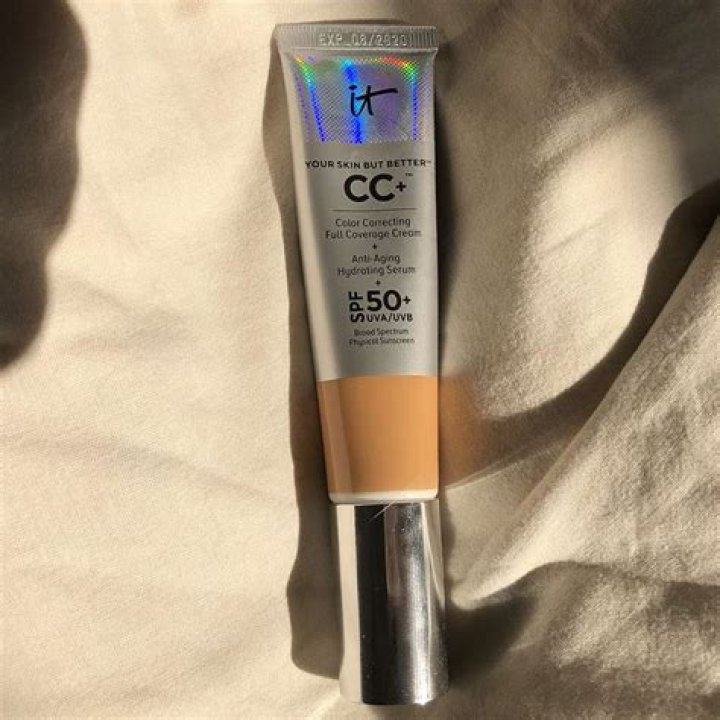 IT Cosmetics CC+ Cream with SPF 50+ Review