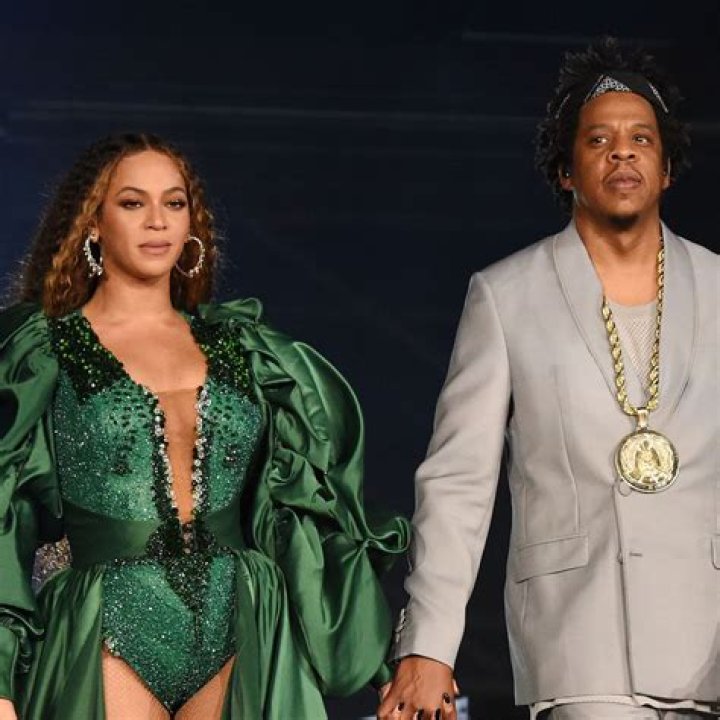 Jay-Z Salutes Brooklyn With Beyonce in Final Show at the Barclays Center