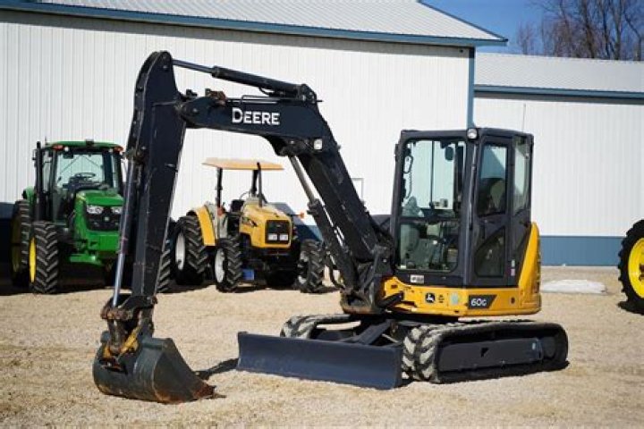 John Deere 60G Compact Excavator Specs, Price & Review 2022