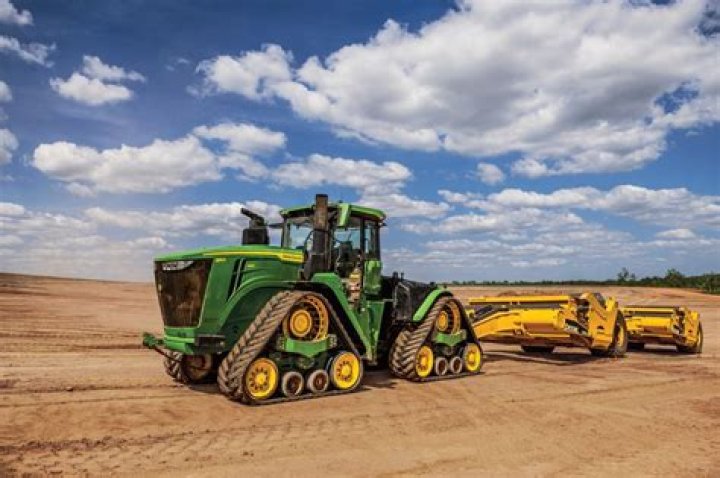 John Deere 9520RX Scraper Special Tractor Price, Specs & Features 2022