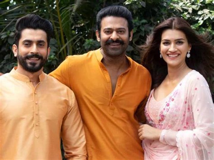 Kriti Sanon's Strict Homework For Adipurush
