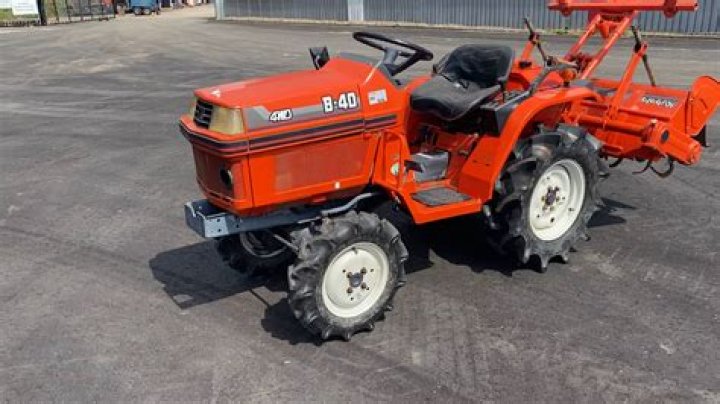 Kubota B40 Specs, Price, Weight, Review 2022