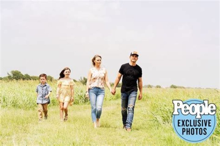 Lincoln Monarch Smith - Adorable Son Of Granger Smith