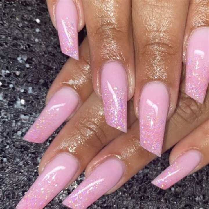 The Best Lipstick Nail Designs