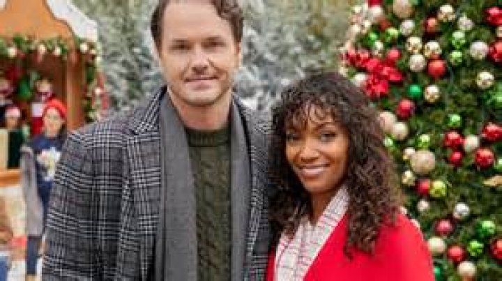 Magic in Mistletoe | Rotten Tomatoes