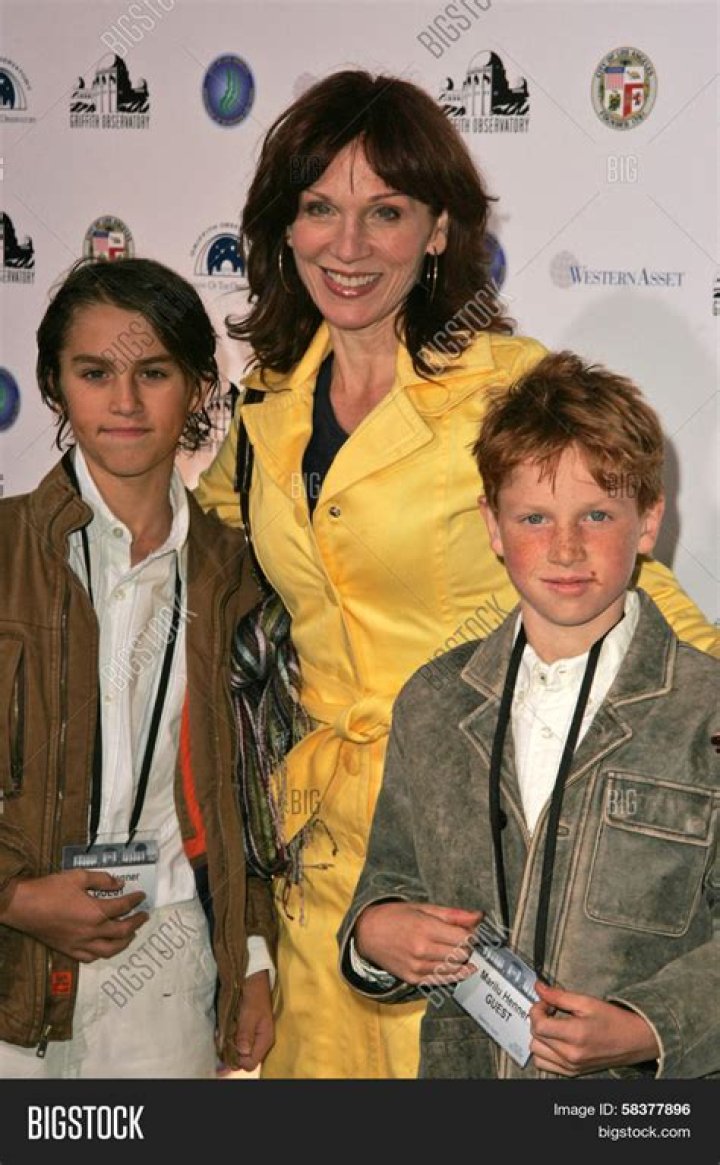 Marilu Henner and Her ‘Taxi’ Costars Are ‘So Close It’s Crazy’: ‘I Text Them Every Day’