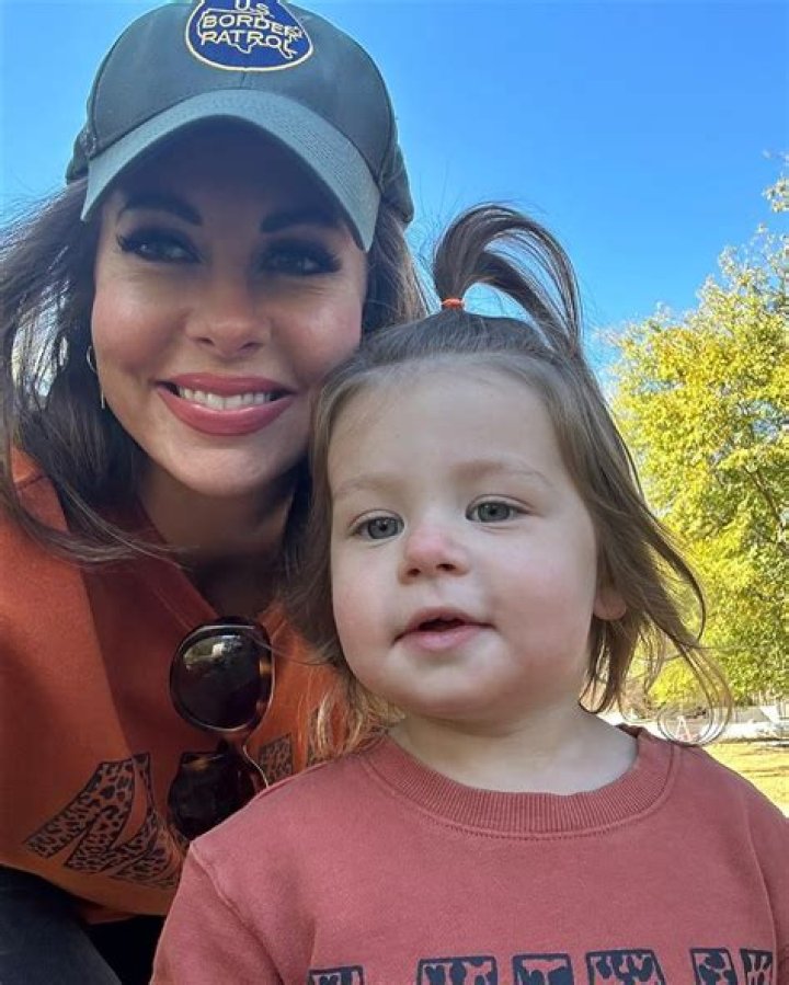 Morgan Ortagus Bikini, Wikipedia, Legs, Hot, First Husband, Photos, Twin Sister, Education, Salary