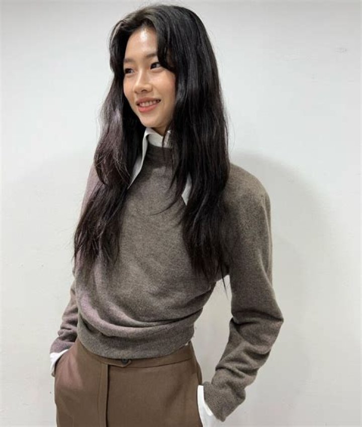 Squid Game Star HoYeon Jung's Now Has 56 Times More Instagram Followers Than She Did Two Months Ago