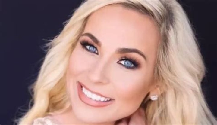 Teacher 'fired over her OnlyFans account' starts GoFundMe to fight dismissal and raises £16