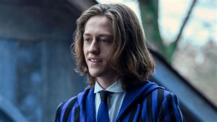 Who Is Percy Hynes White Girlfriend And Parents?