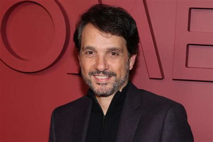 Ralph Macchio Ethnic Background, Ethnicity, Birthday, Gay, Height, Age, Net Worth, Wife, Children