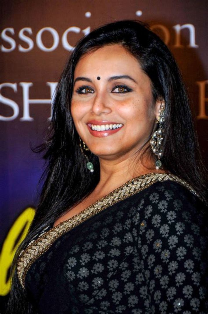 Rani Mukerji wikipédia, biographie, épouse, origine, mari, nouveau compagnon, taille, enfant et plus
