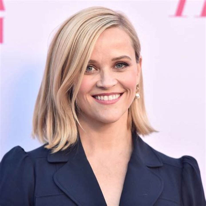 Reese Witherspoon's 12 Most Iconic Hair Looks