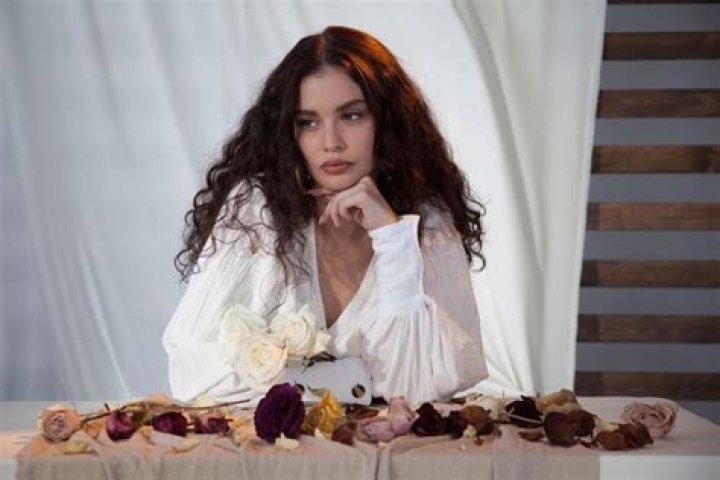 Sabrina Claudio Announces ‘Based On A Feeling’ 2022 Global Tour