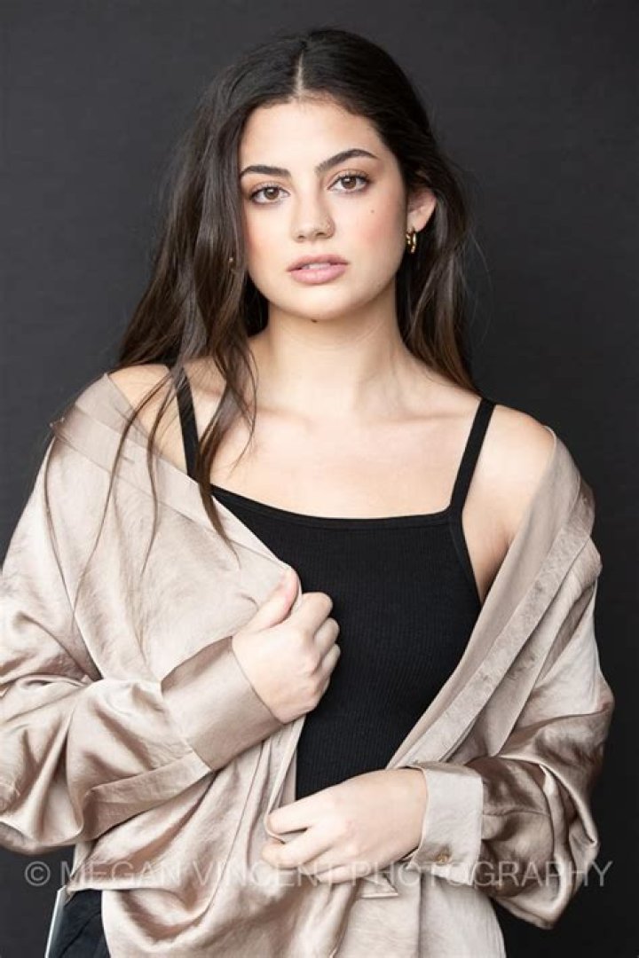 Sadie Laflamme-Snow Wikipedia, Age, Parents, Instagram, Height, Father