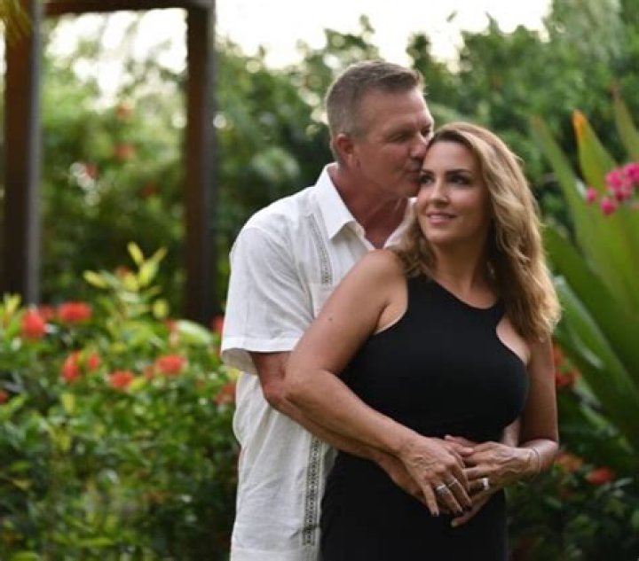 Sara Carter's Husband - An Inspiration To Many