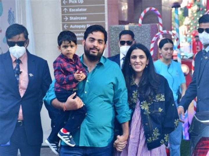 Satyadev's Adorable Family Picture