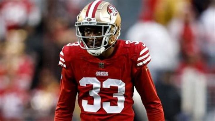 Tarvarius Moore Salary & Contract