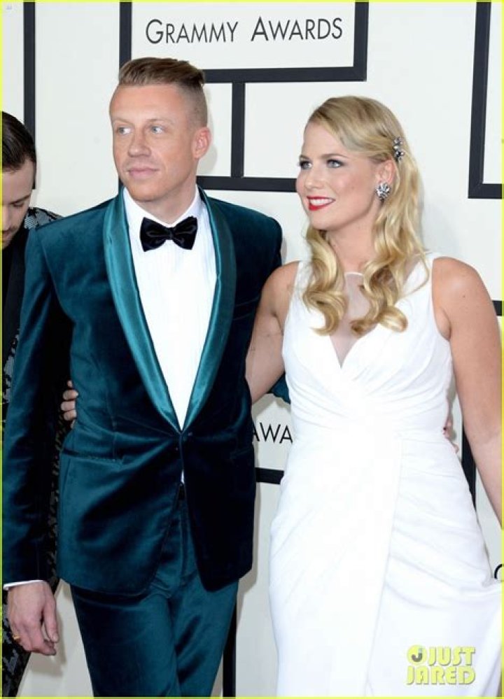The Untold Truth Of Macklemore's Wife