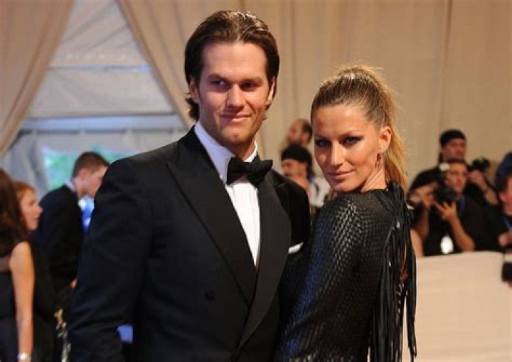 Tom Brady’s Wife Gisele Bundchen Bio Net Worth