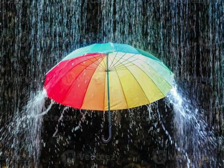 'Umbrella' was recorded by Rihanna but written for Britney Spears.