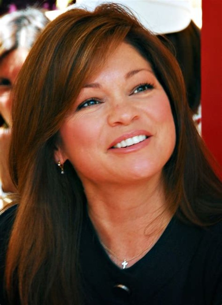 Valerie Bertinelli’s Net Worth (Updated 2022), Valerie Filed for Divorce for What Reason?