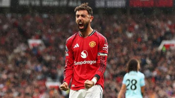 WATCH: Bruno Fernandes Sings His Manchester United Chant By Fans (Video)