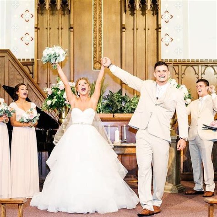 Who is Jackie Tranquill, Wife of Drue Tranquill? His Parents, Family, Salary, Jersey