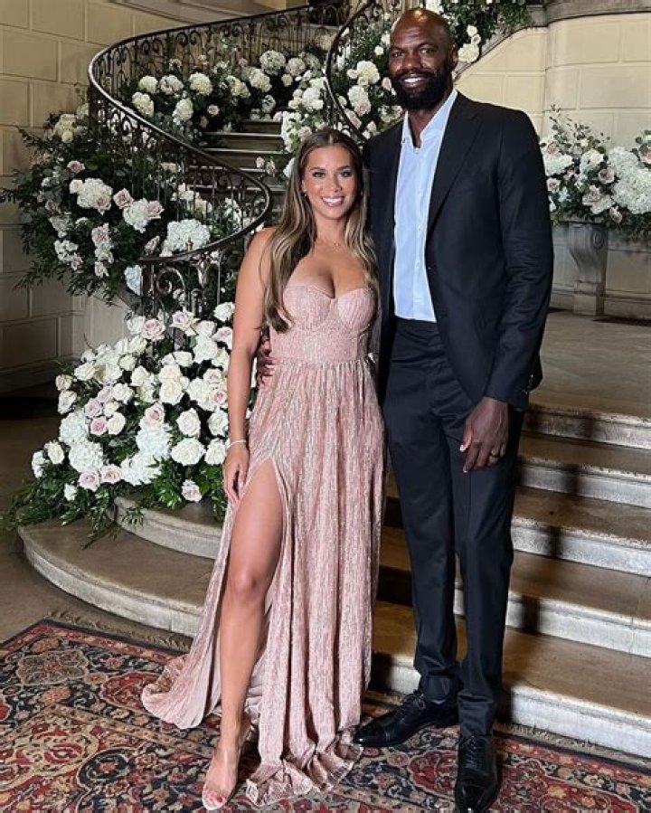 Who is Kayla Harris, Wife of Dewayne Dedmon? His Parents, Family, Salary, Jersey