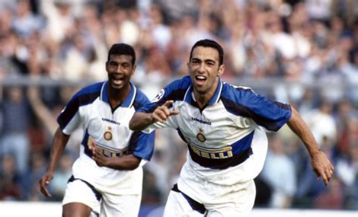 Youri Djorkaeff wikipédia, biographie, épouse, origine, femme, nouveau compagnon, taille, enfant et plus