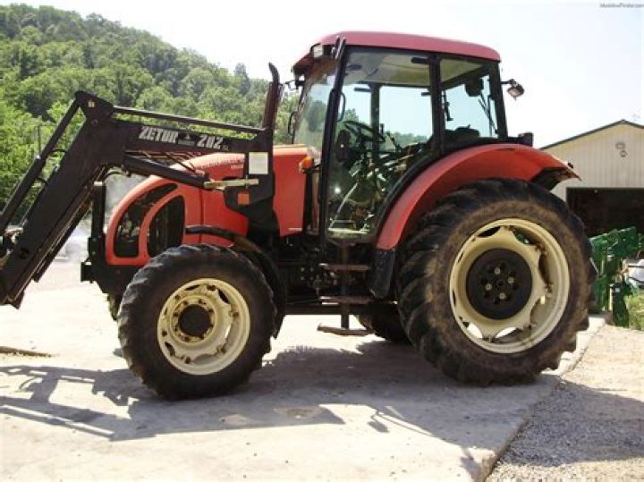 Zetor 10245 Row-Crop Tractor Price, Specs, Review 2022